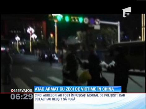 Atac armat cu zeci de victime în China