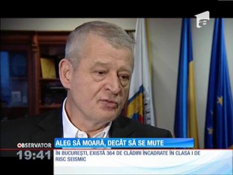 Sute de bucureşteni care locuiesc în clădiri care au fost încadrate în clasa I de risc seismic se opun consolidării