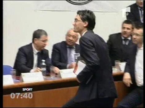 Burleanu vrea să-l aducă la nationala pe Reghecampf