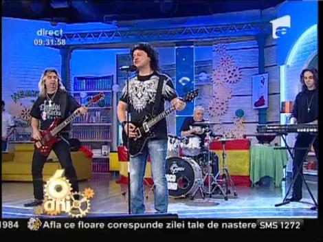 Compact - ”Zâmbetul din ochii tăi”