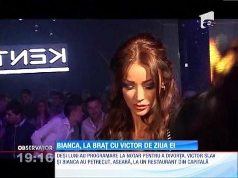 Bianca Dragușanu, la braț cu Victor de ziua ei!
