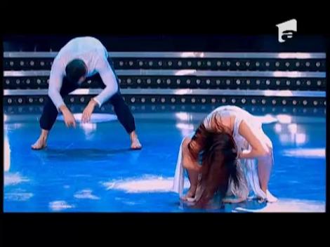 DEDE si ROBI. Dansatorul cu POLIARTRITĂ. "Aveam nevoie de o jumătate de oră pentru a mă ridica din pat!"