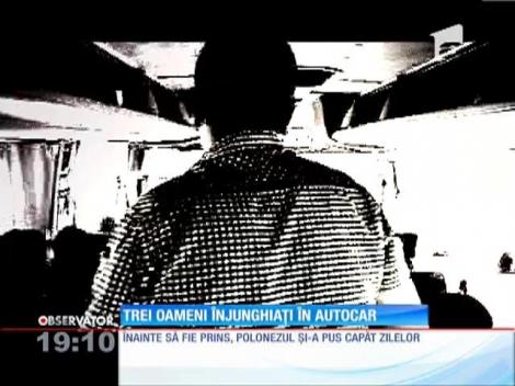 3 oameni înjunghiați în autocar