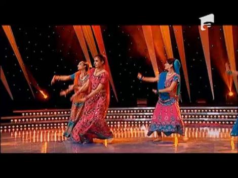 Dans: Trupa Shakti pe scena "România Dansează"
