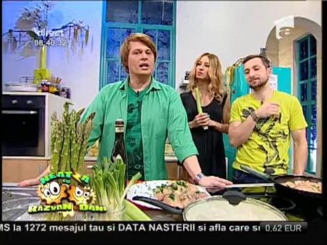 Reţeta lui Vladutz: "Piept de pui cu sos de caşcaval şi parfum de parmezan"