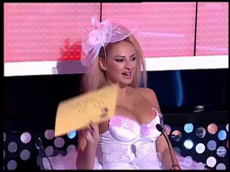 Runda 2: În preajma cărui eveniment istoric Academia Română a publicat primul dicţionar de polologhie?