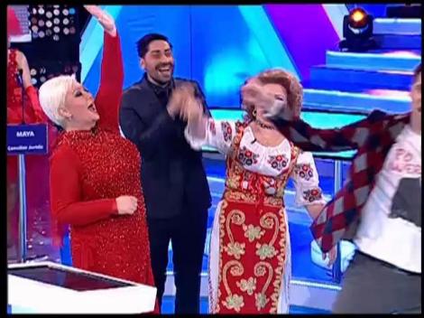 Connect-R, Maria Cârneci şi Monica Anghel au învins "Armata blondă" a lui Dan Negru!