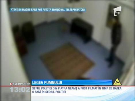 Şeful Poliţiei din Piatra Neamţ, filmat în timp ce bătea o fată