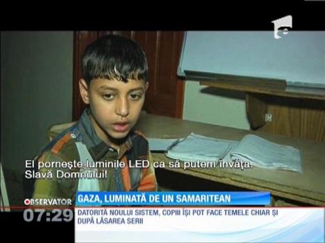 A luminat un cartier întreg cu baterii de maşină