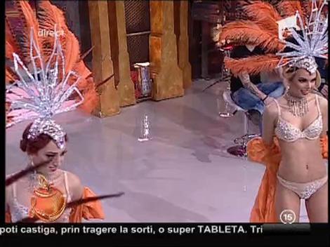 Fetele singurului cabaret din România, într-o reprezentaţie plină de pasiune!