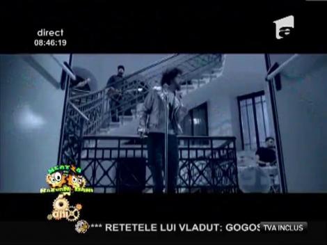 Viky Red, un îndrăgostit fără speranţe în clipul piesei "Poate"