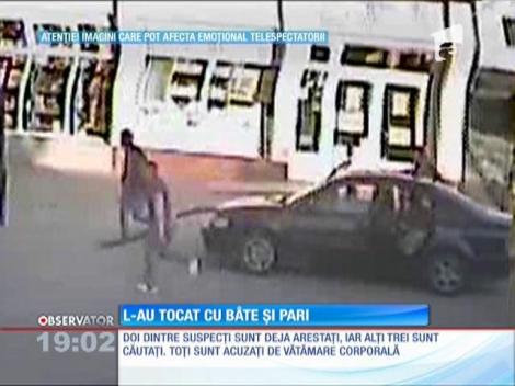 IMAGINI ȘOCANTE! Luptă cumplită cu bâte și pari într-o localitate din Bihor