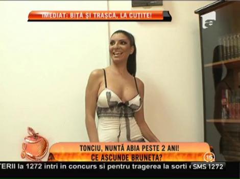 Tonciu Andreea &icirc;n lenjerie intimă ca &icirc;n noaptea nunții!