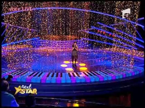 SURPRIZĂĂĂ: Andreea Bălan îi aduce Oanei şerveţele de colecţie! Micuţa are o voce foarte bună