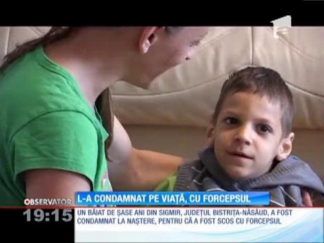 L-a condamnat pe viaţă, cu forcepsul