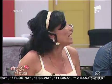 Andrei: "Oana nu face curăţenie daca nu este filmată"