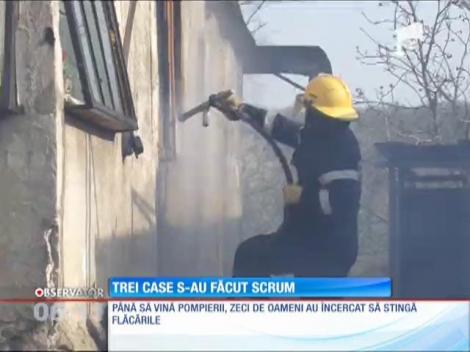 Un incendiu violent a lăsat pe drumuri 3 familii