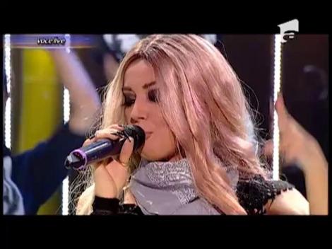 A fost show! Elena de la Mandinga s-a transformat în Ke$ha!