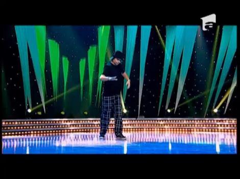 Dans: Andrei Taină pe scena "România Dansează"