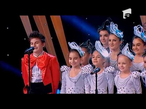 Juriu: Trupa Dinamic primește 3 stele aurii din partea juriului "România Dansează"