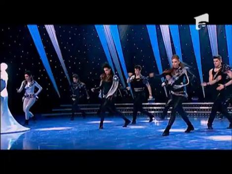 De la Chişinău vine dansul: Trupa Just Friends, cu mască și fără mască