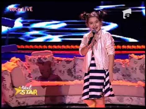 Ioana a "împachetat-o" pe Bjork pe înțelesul tuturor!