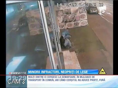 Copiii periculoşi de pe străzi, neopriţi de lege