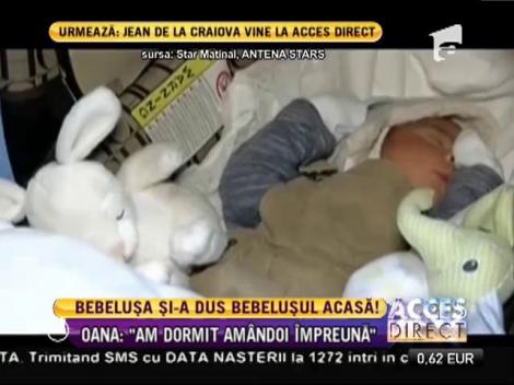 Bebeluşa Oana Ioniţă, mândră de micul ei bebeluş