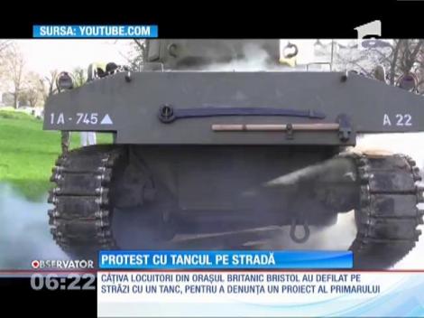 Protest cu tancul, în Marea Britanie