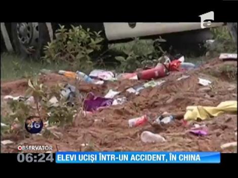 Un autocar plin cu copii s-a răsturnat în sudul Chinei