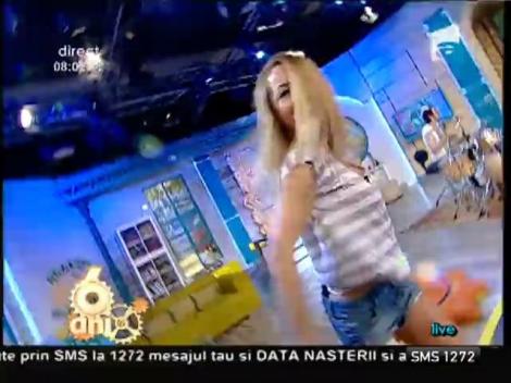 Les Elephants Bizarres - ”Nu mă opri / În culori”