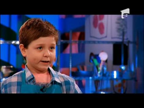 Ion Mihai Gabriel, copilul cu o poveste emoționantă care ne aduce zâmbetul pe buze