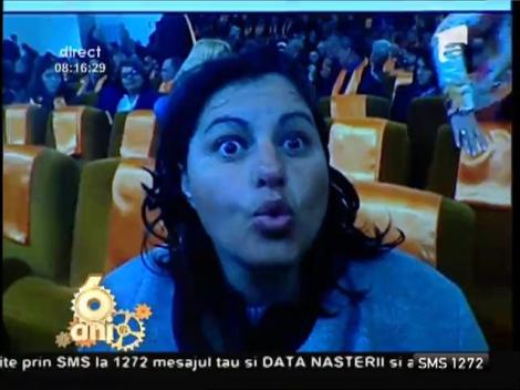 Smiley News: Politică şi umor