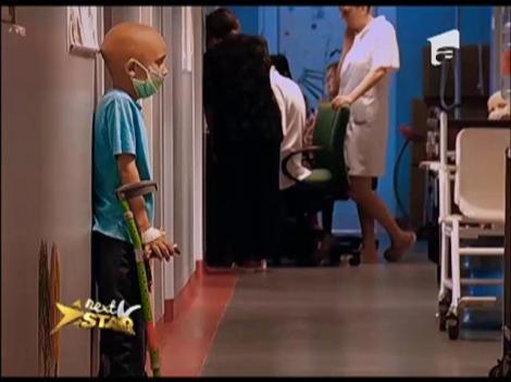 Viaţa e nedreaptă! La doar şapte ani, Alex e nevoit să treacă prin chinuri groaznice