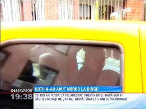 Prinși în flagrant în timp ce îl șantajau pe administratorul Super Bingo Metropolis