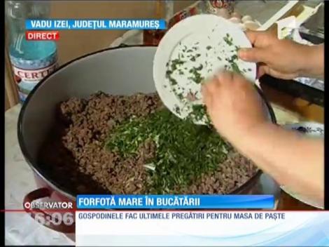 Gospodinele fac ultimele pregatiri pentru masa de Paste