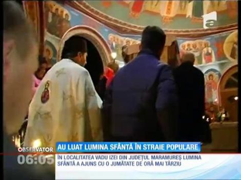 Lumina sfântă de la Mormântul lui Iisus a ajuns şi în inima Maramureşului