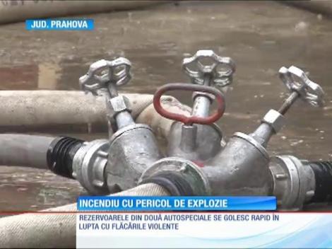 Mansarda unei case din judeţul Prahova, cuprinsă de un incendiu violent