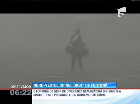 O furtună de nisip a lovit nord-vestul Chinei