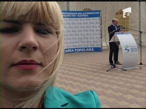 Elena Udrea, "selfie" cu Traian Băsescu