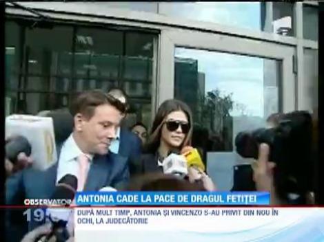 Antonia e cu un pas mai aproape de fetiţa ei