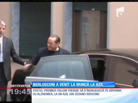 Silvio Berlusconi şi-a început munca la azilul de bătrâni
