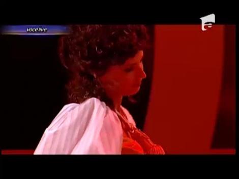 Angela Similea - "Să mori de dragoste rănită". Vezi transformarea Andreei Bănică, la "Te cunosc de undeva!"