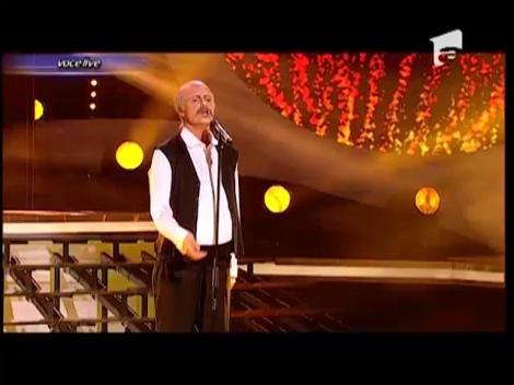 A &icirc;nnebunit toată lumea... Raluka nu vrea să fie cuminte