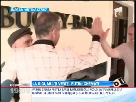 Pelerinaj la vila lui Gigi Becali