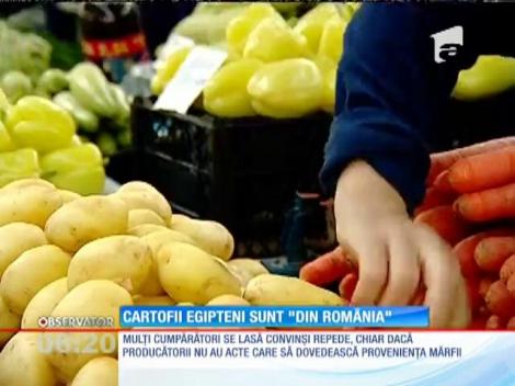În pieţe sunt negustori care vând cartofi noi aduşi din Egipt cu etichetă de cartofi româneşti