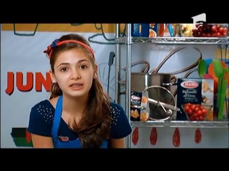 Jurizare cu emoții! Patru concurenți din echipa lui Vîrlan merg în semifinală!