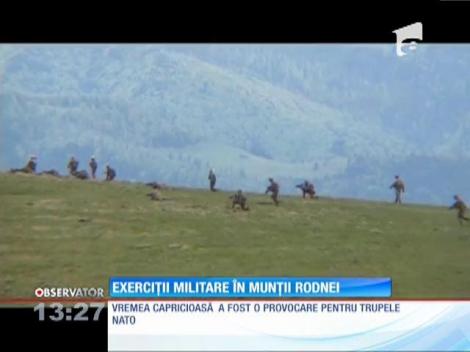 Exerciţii militare în munţii Rodnei