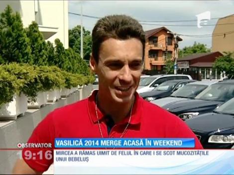 În weekend, Mircea Badea şi Carmen îşi vor duce fiul acasă