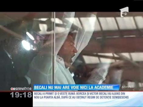 Gigi Becali nu mai are voie la Academia lui Hagi